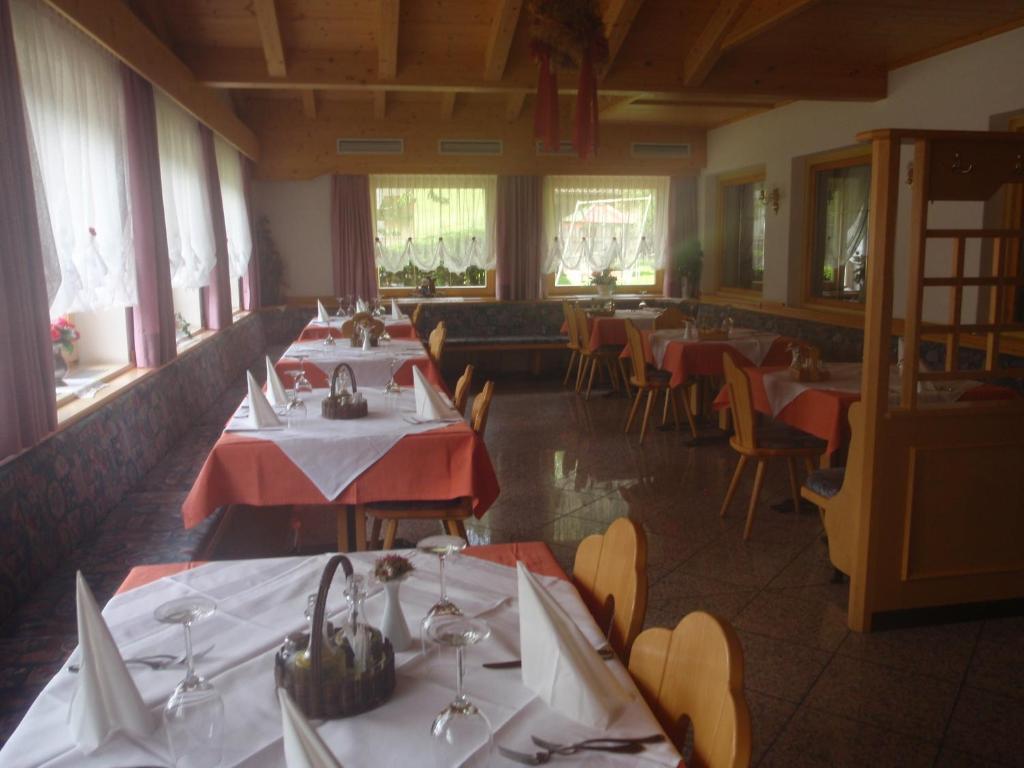 Hotel Silvesterhof Dobbiaco Zewnętrze zdjęcie